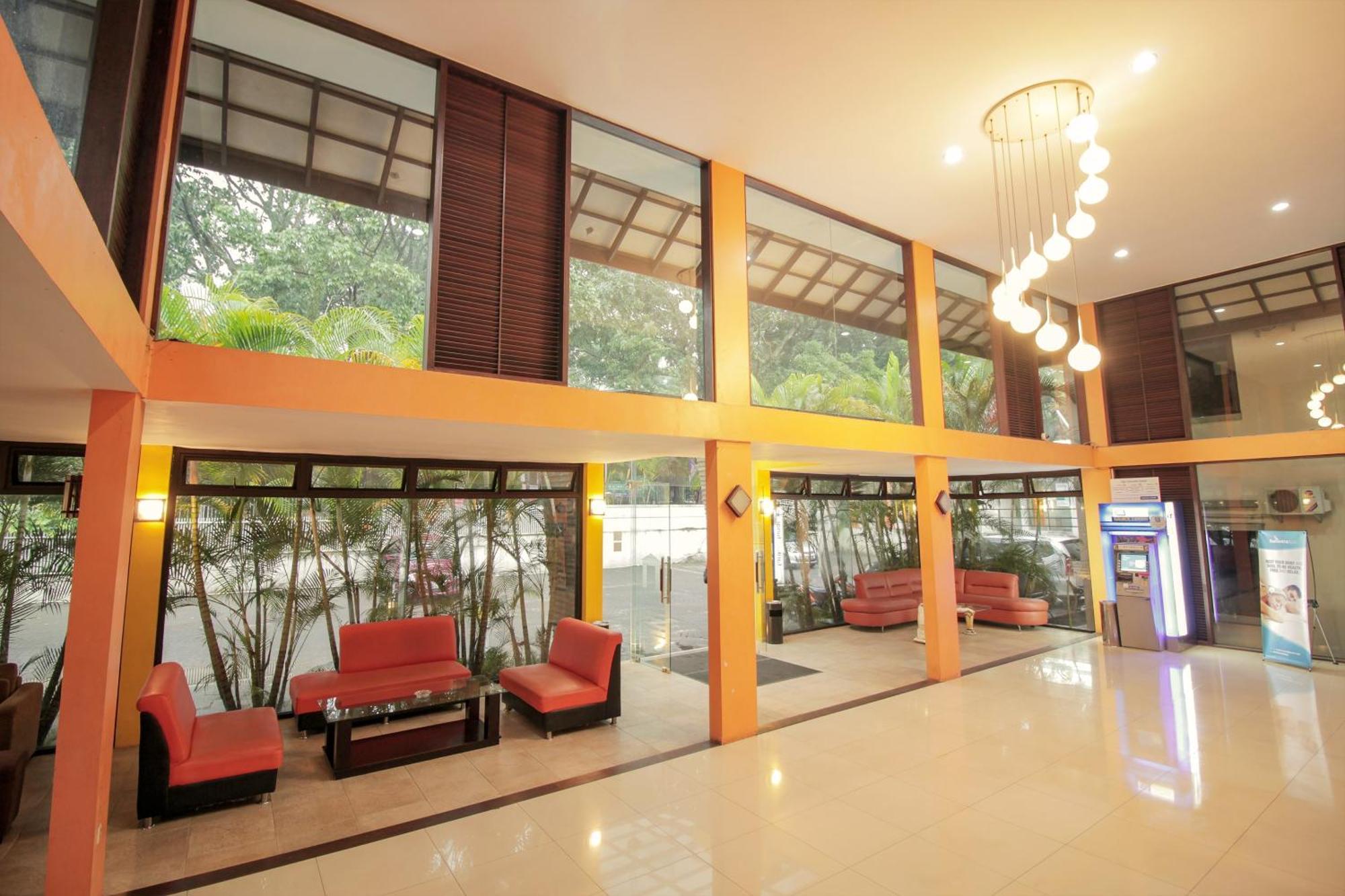 Collection O 295 Grha Ciumbuleuit Guest House Bandung Eksteriør bilde