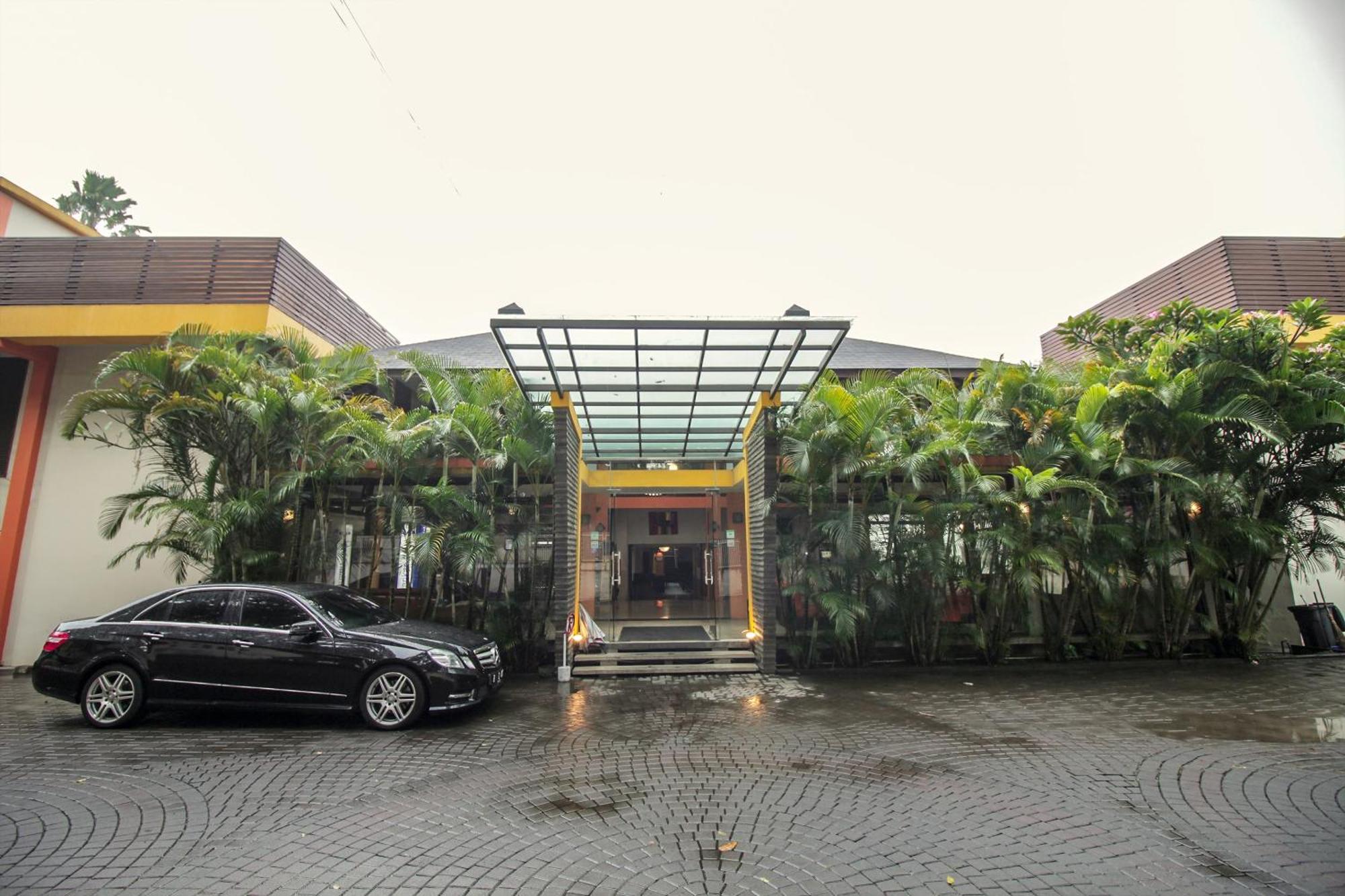 Collection O 295 Grha Ciumbuleuit Guest House Bandung Eksteriør bilde