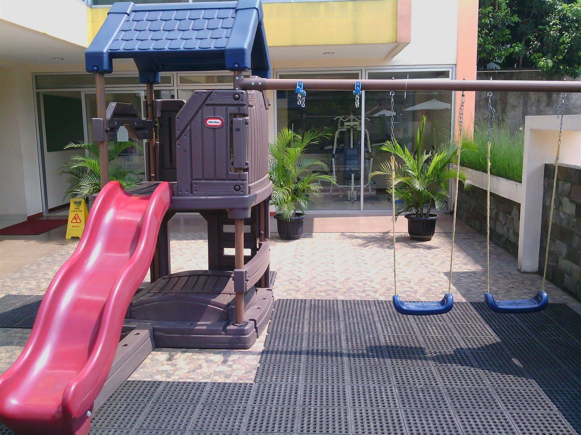 Collection O 295 Grha Ciumbuleuit Guest House Bandung Eksteriør bilde
